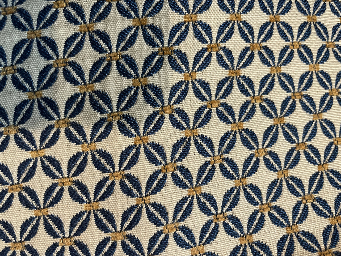 Kasmir blue/gold woven