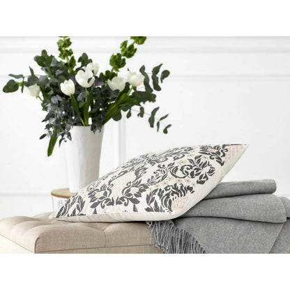 Decorative pillow CLASSIC