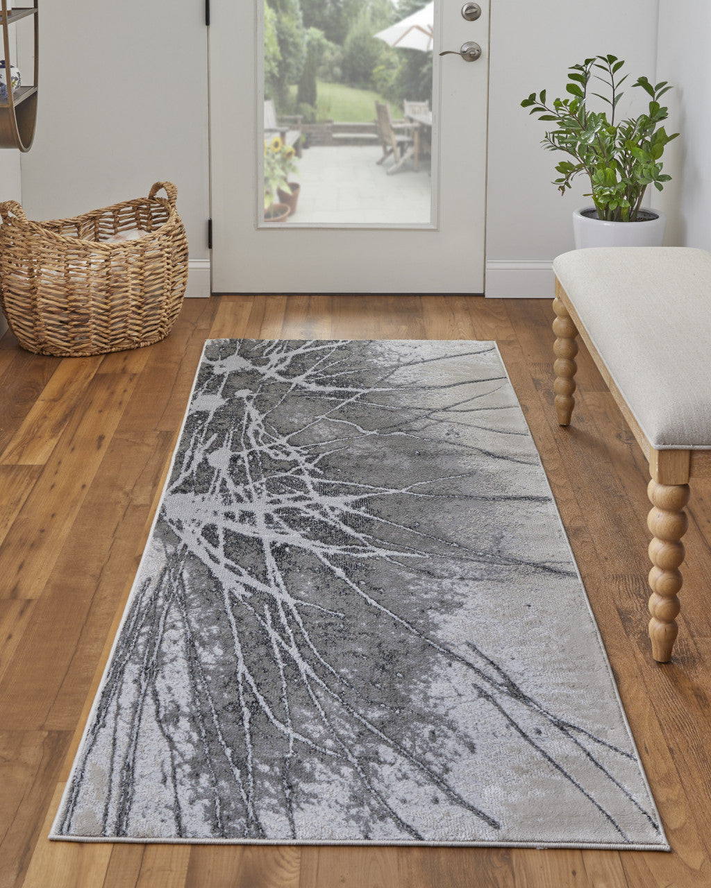 8' X 10' Gray Silver And Ivory Abstract Power Loom Area Rug