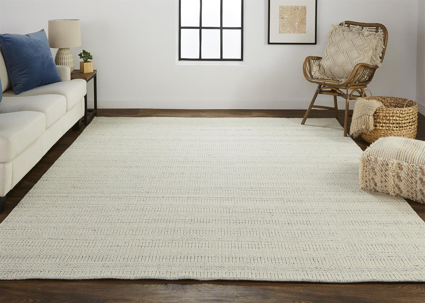 5' X 8' Ivory Wool Hand Woven Stain Resistant Area Rug