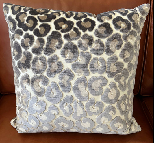 Kravet Couture "The Hunt is On" in Anthracite 20" x 20"